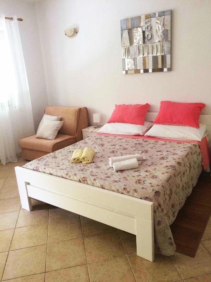 Apartmani Nadija Rovinj Buitenkant foto